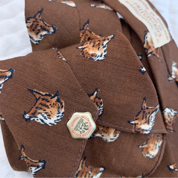 Vintage Brown Wool Animal Print Made in England Tie - Picture 11 of 14
